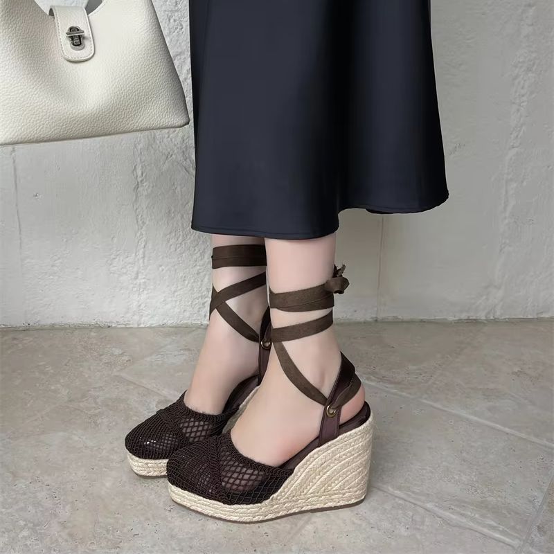 Kadınlar için Yazlık Sandaletl - Sandal Strappy Heeled incelemesi ve fiyatı